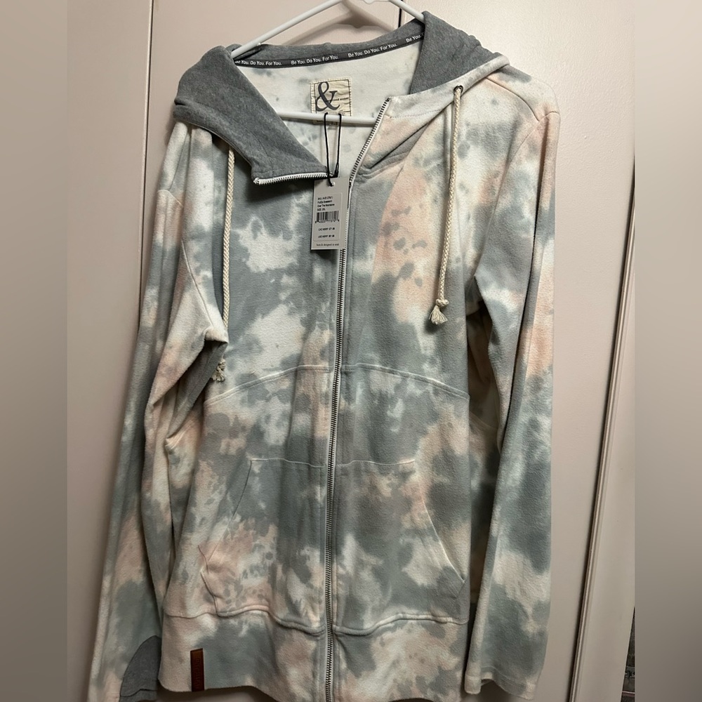 Women’s 2x Ampersand full zip hoodie